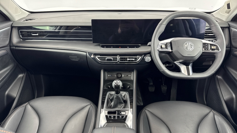 MG HS 1.5 T-GDI Trophy 5dr Petrol Hatchback